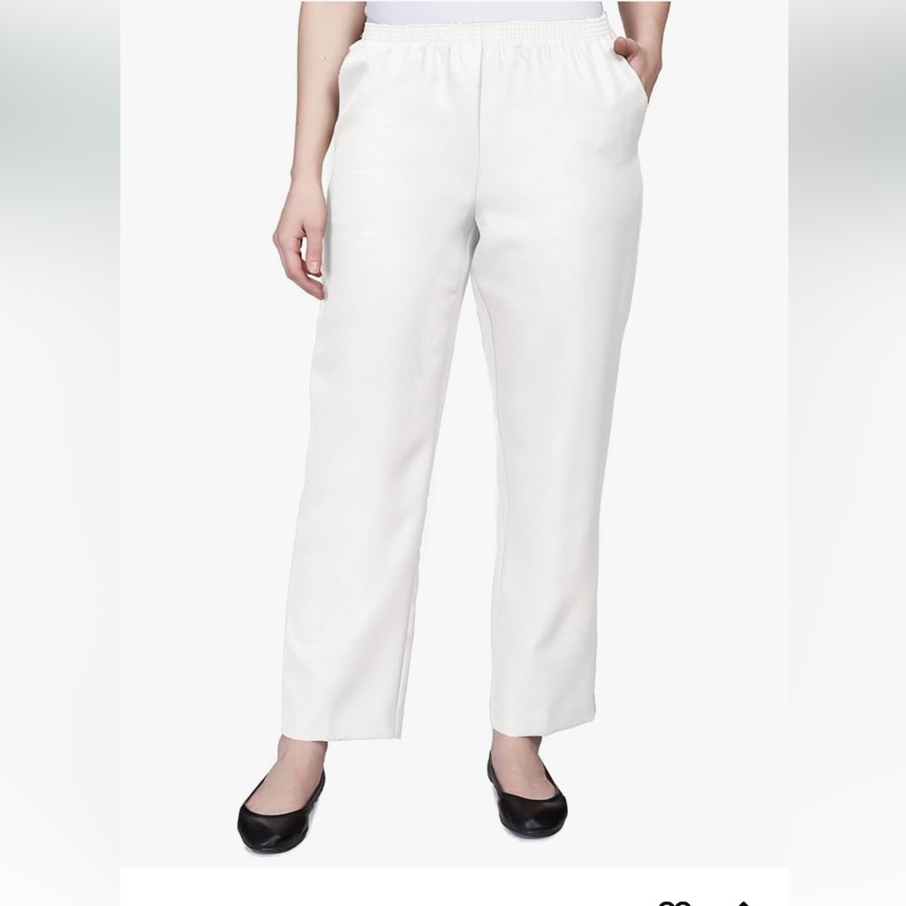 New Alfred Dunner Women's White Straight Leg‎ Pants